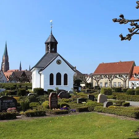 Teve - Ebenerdig Unter Reet & Hyggelig Mit Kamin Apartman Steinbergkirche