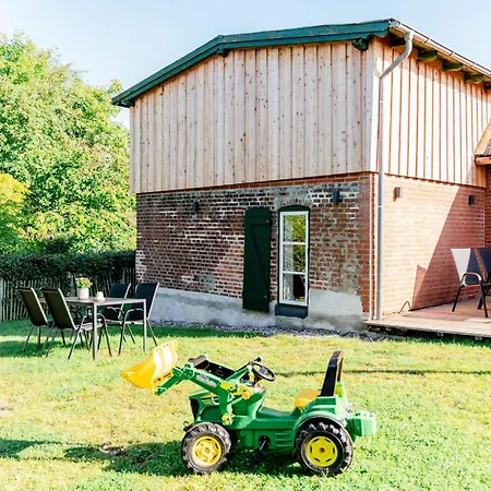 アパート Teve - Ebenerdig Unter Reet & Hyggelig Mit Kamin Steinbergkirche