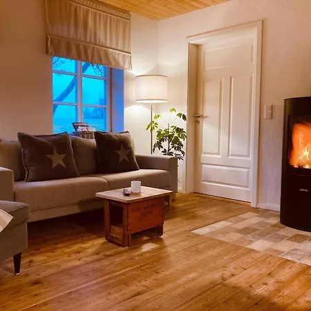 Teve - Ebenerdig Unter Reet & Hyggelig Mit Kamin *